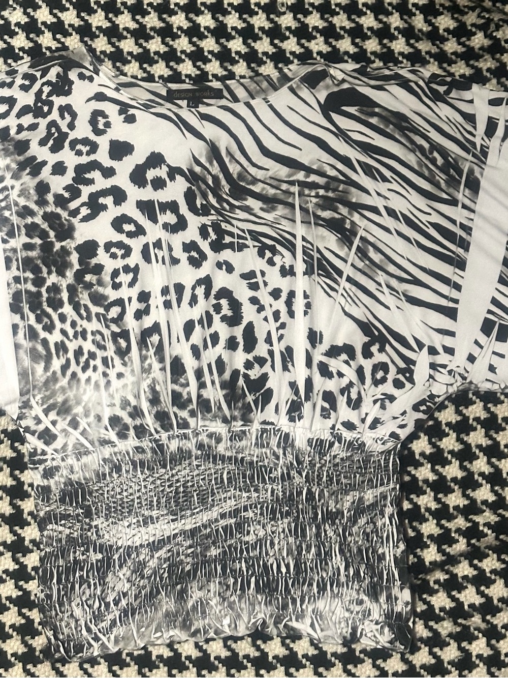 Y2K Gal Animal Print Smocked Top
